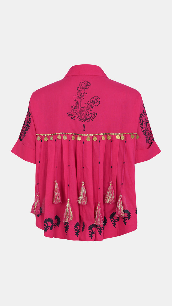 Nesavaali Pink Hand block Artisanal Crop Shirt, highlighting intricate handblock prints.
